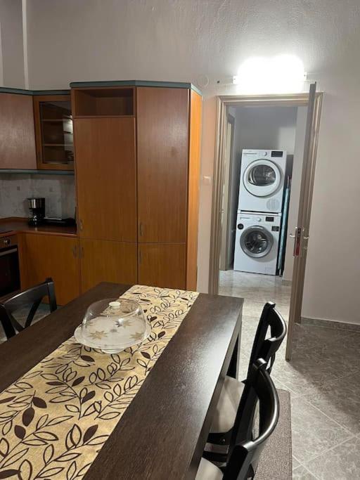 דירות The Penthouse קסטוריה מראה חיצוני תמונה